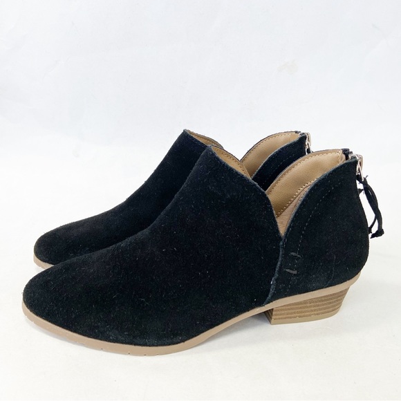 KENNETH COLE REACTION Women's Side Way Booties in Black Suede Size 6.5M New - Picture 3 of 10